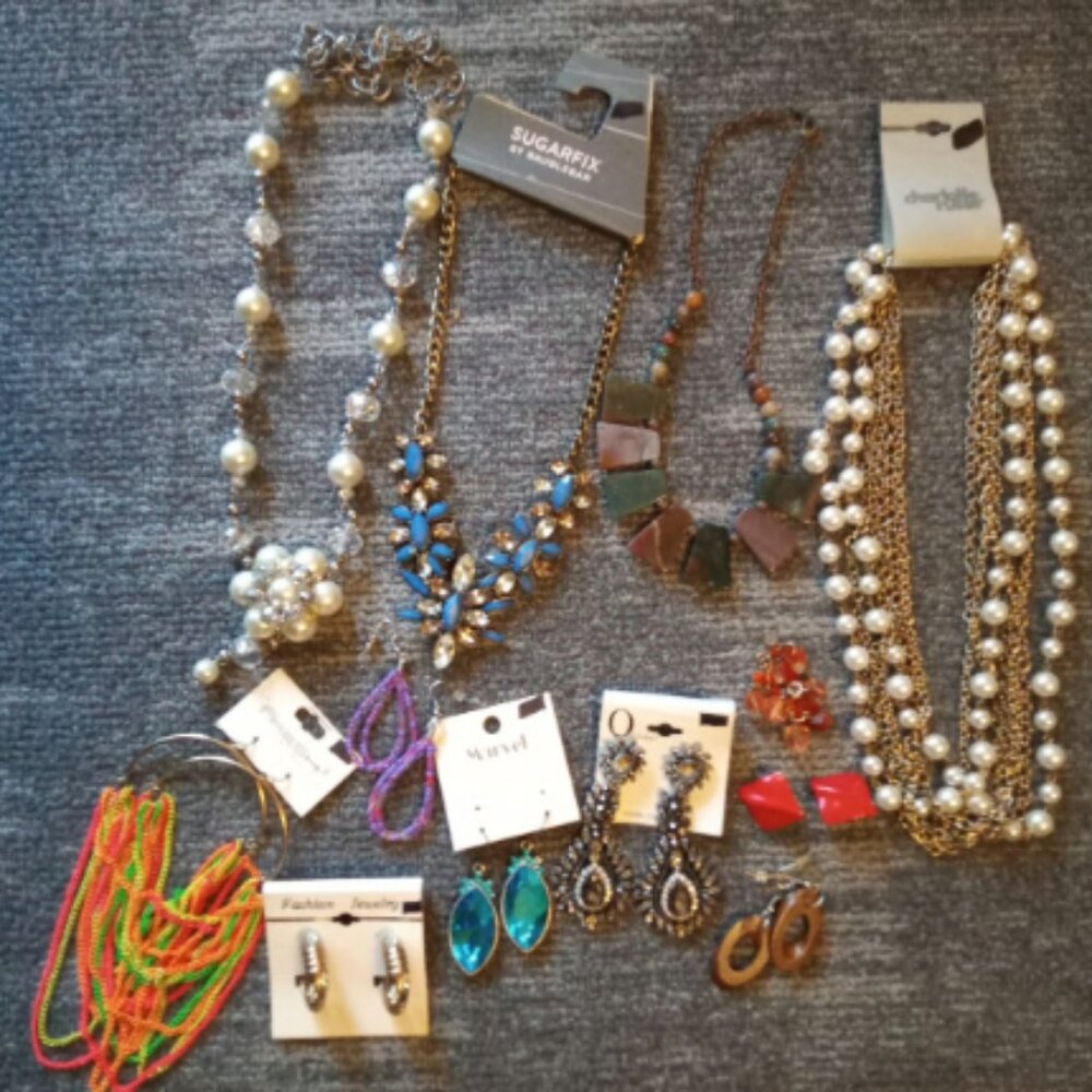 Jewelry Bag SALE #2* - Picture 1 of 6